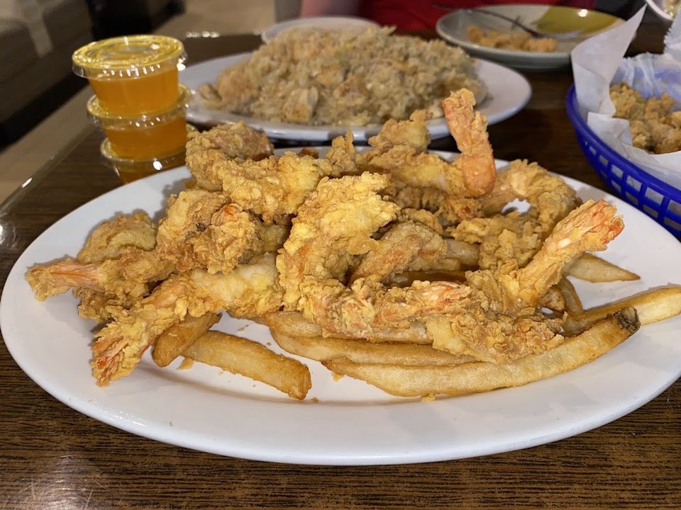 Large Fried Shrimp with French Fries