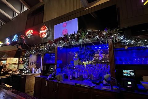 D C's Sports Bar & Steakhouse